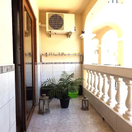 Two Bedroom Pool View In Castle Harbourc202 Лос Кристианос