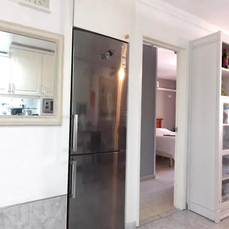 Апартаменты Two Bedroom Pool View In Castle Harbourc202 *